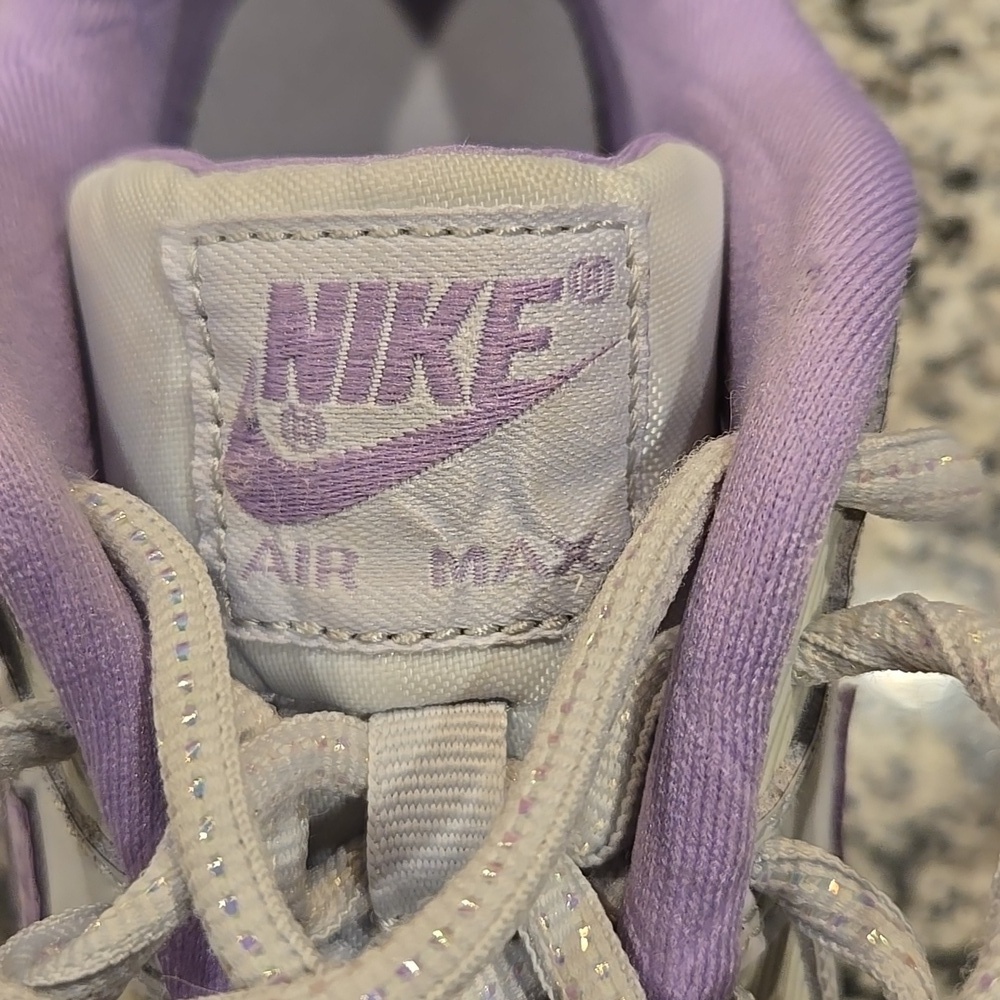 NIKE AIR MAX 90 LTR SIZE 6 YOUTH=7.5 WOMEN'S. PURPLE /WHITE METALLIC. - Picture 6 of 16